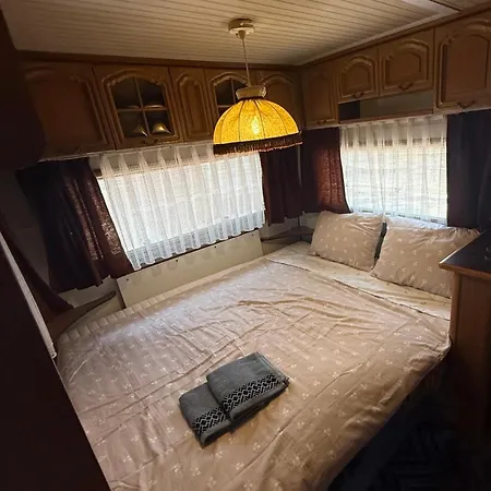 каравана мир Kemping Czernomorec